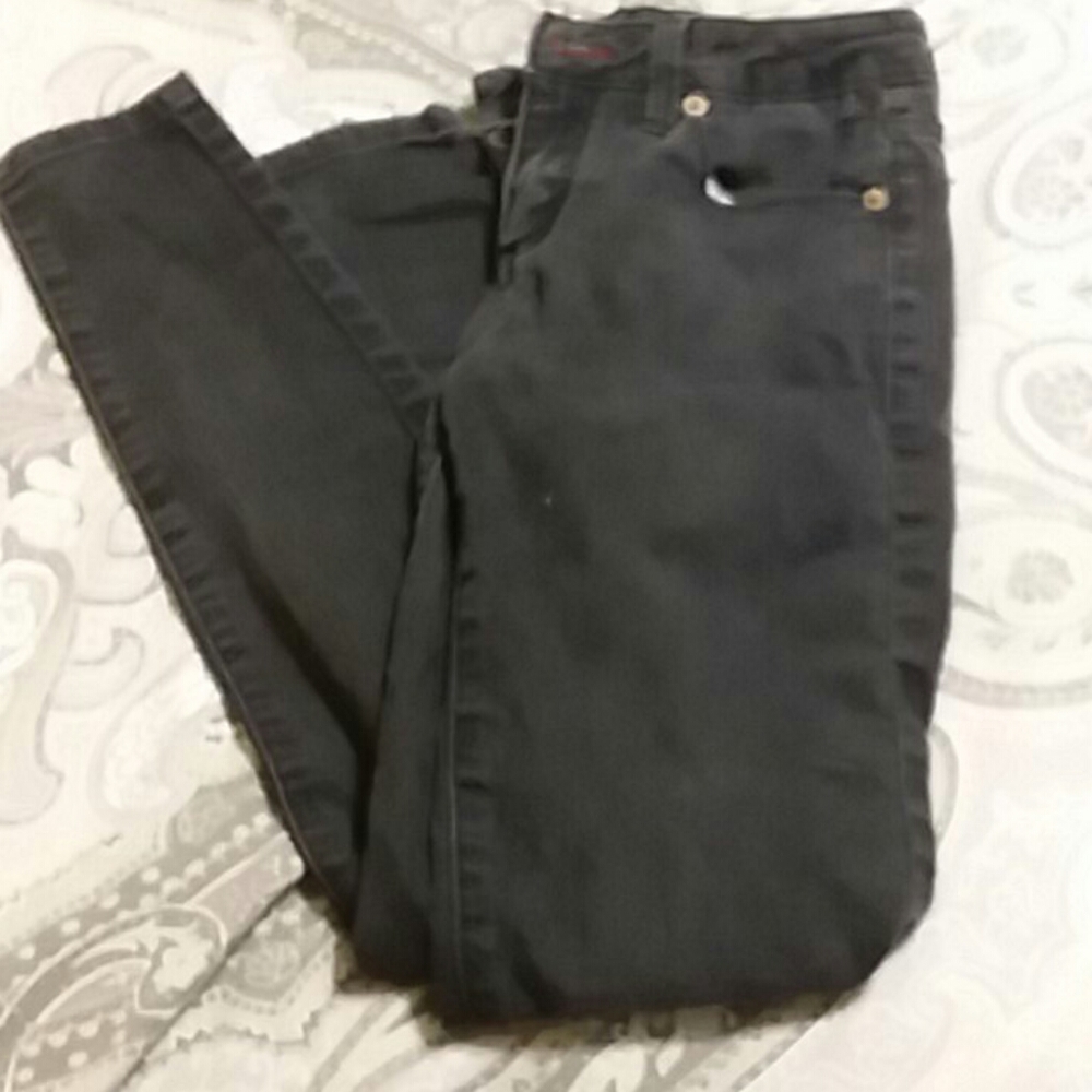 Skinny jeans